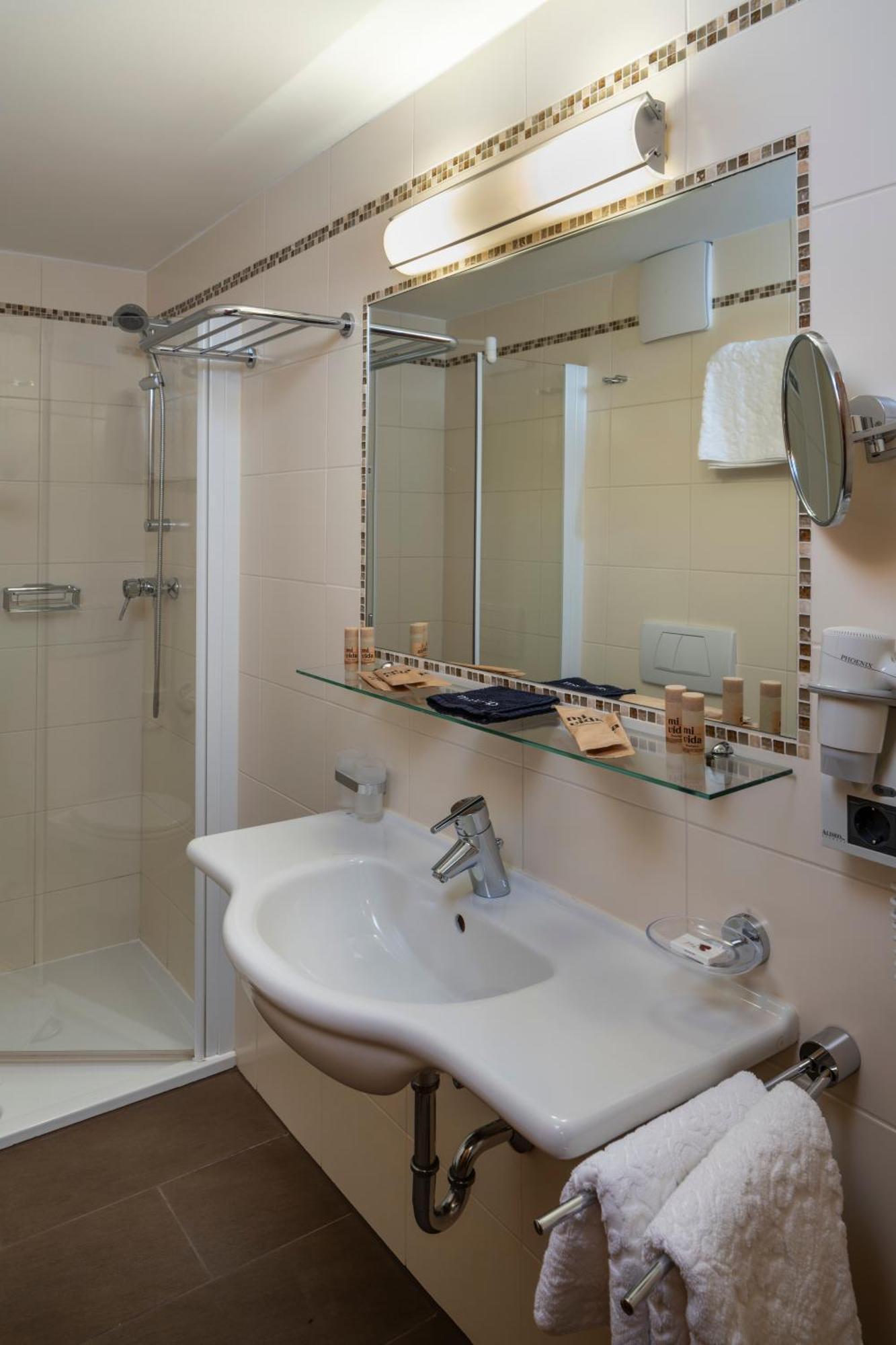 באד מיטרנדורף Wander- Und Wellnesshotel Kanzler מראה חיצוני תמונה